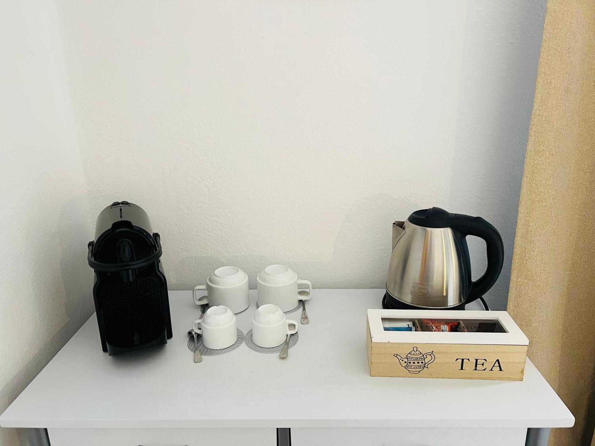 Les Chambres De Francoise Guest House 올비아 외부 사진