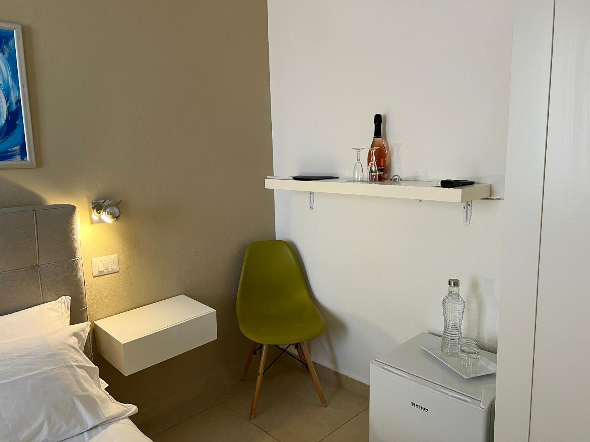 Les Chambres De Francoise Guest House 올비아 외부 사진