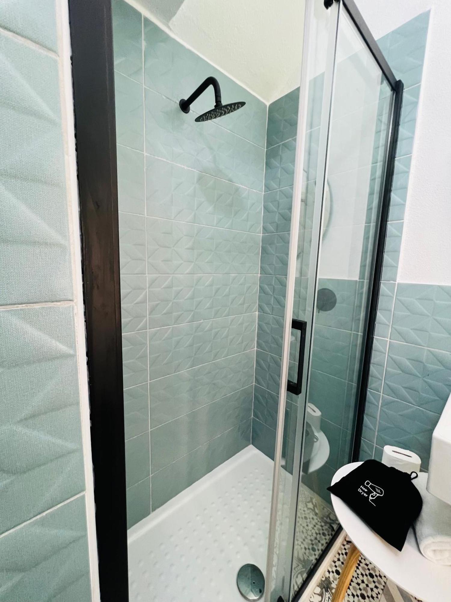Les Chambres De Francoise Guest House 올비아 외부 사진