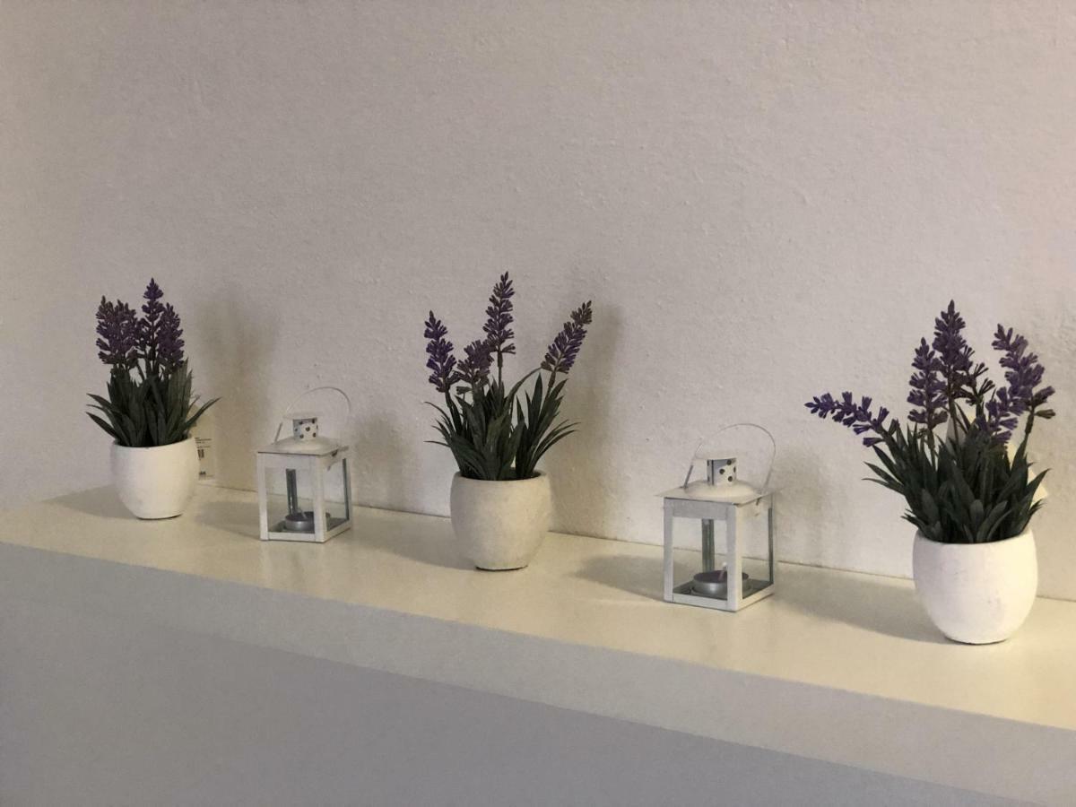 Les Chambres De Francoise Guest House 올비아 외부 사진