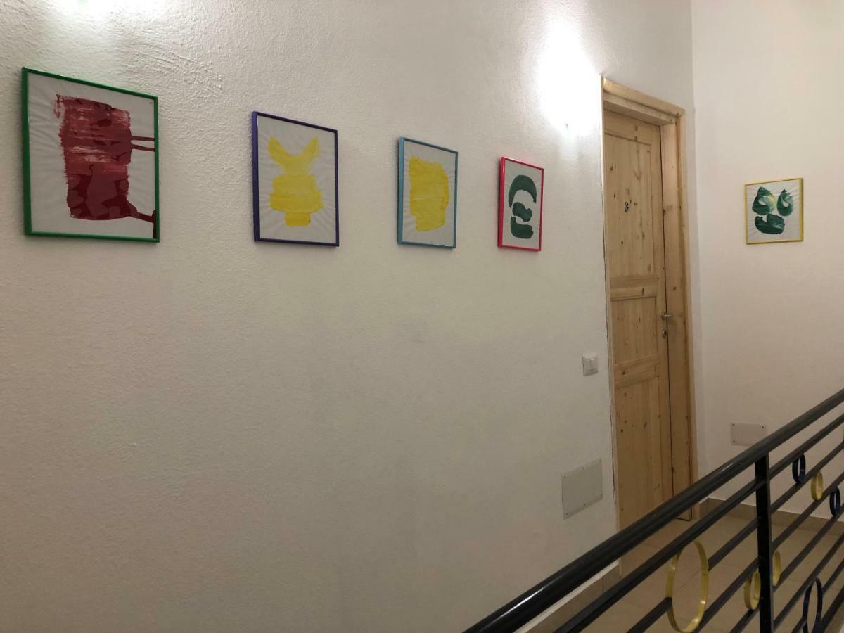 Les Chambres De Francoise Guest House 올비아 외부 사진