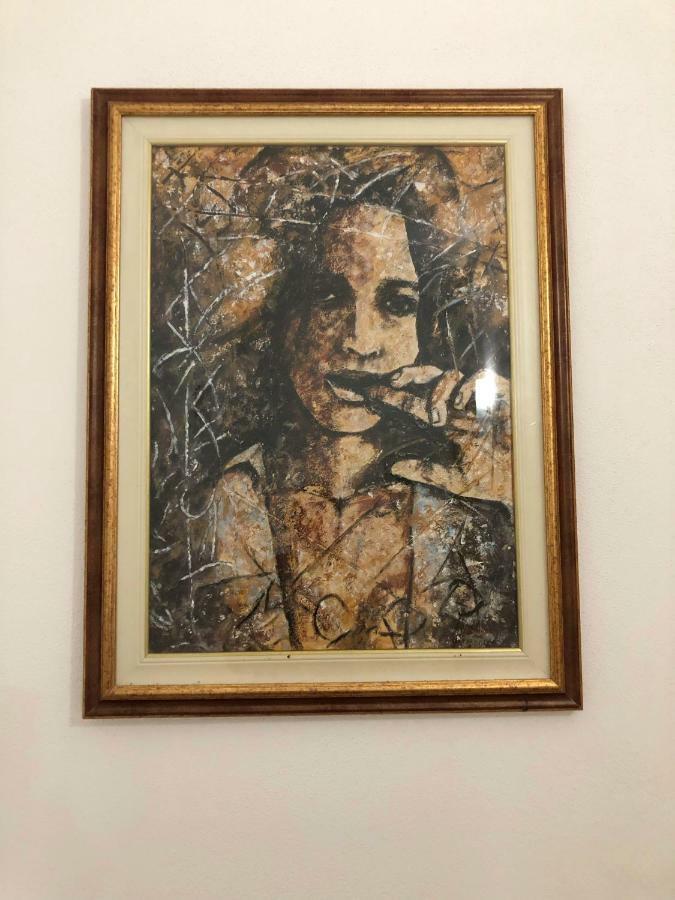 Les Chambres De Francoise Guest House 올비아 외부 사진